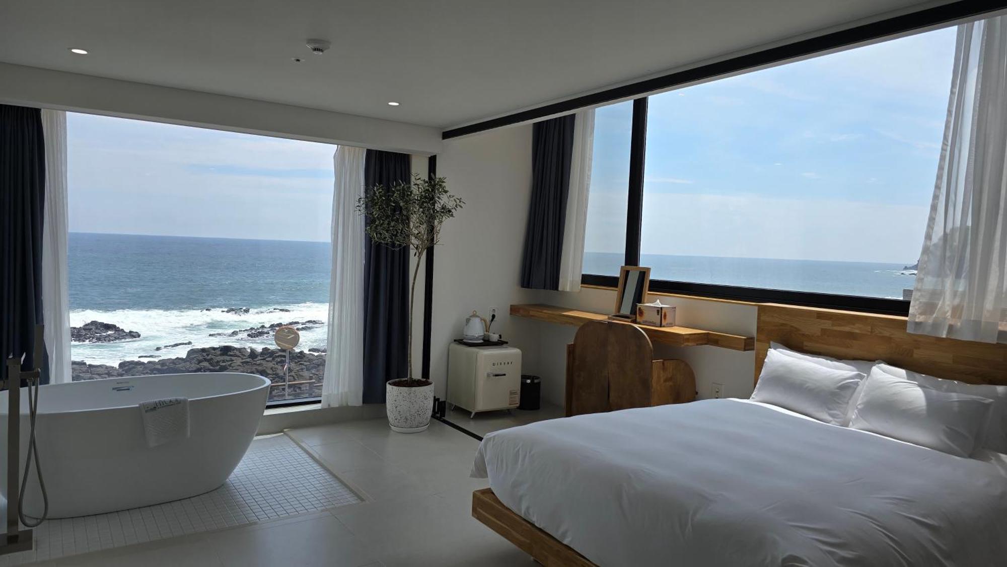 Hygge Hotel Seogwipo Eksteriør bilde